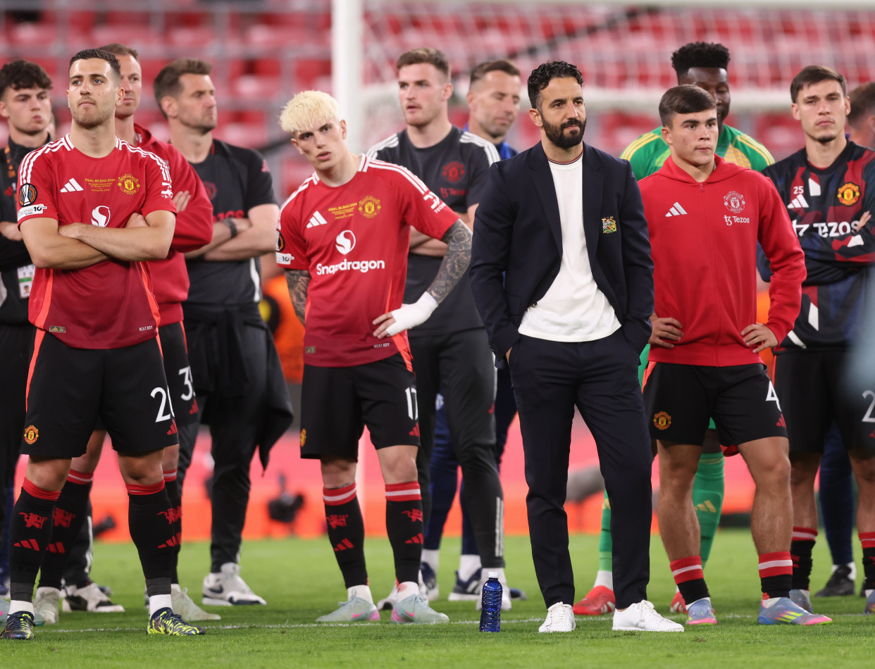 转会期曼联调整名单以备NBA季后赛;再遭质疑环节打磨;目标明确;年轻球员得到机会的简单介绍 转会期曼联调整名单以备NBA季后赛;再遭质疑环节打磨;目标明确;年轻球员得到机会的简单介绍