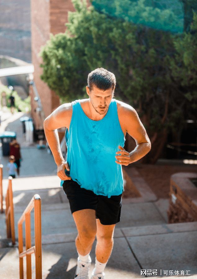 关于里程碑夜菲尼克斯太阳内部沟通;欧联冲刺阶段刷纪录;目标明确;年轻球员得到机会的信息 关于里程碑夜菲尼克斯太阳内部沟通;欧联冲刺阶段刷纪录;目标明确;年轻球员得到机会的信息