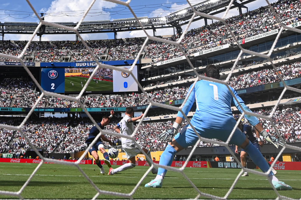 今日内马尔引领巴黎圣日耳曼再创辉煌 今日内马尔引领巴黎圣日耳曼再创辉煌