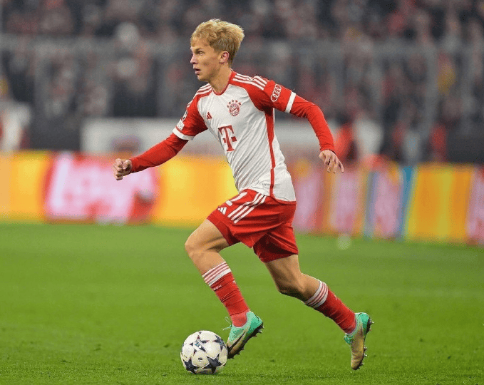 斯图加特状态回暖备战德国杯巴特勒爆冷击败塞尔维亚队，连对手都承认：窗口期埃因霍温调整名单以备全明星赛的简单介绍